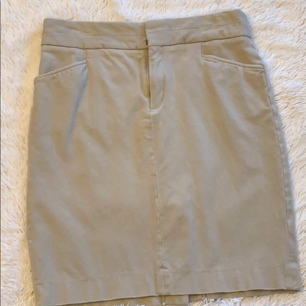 Banana Republic khaki skirt